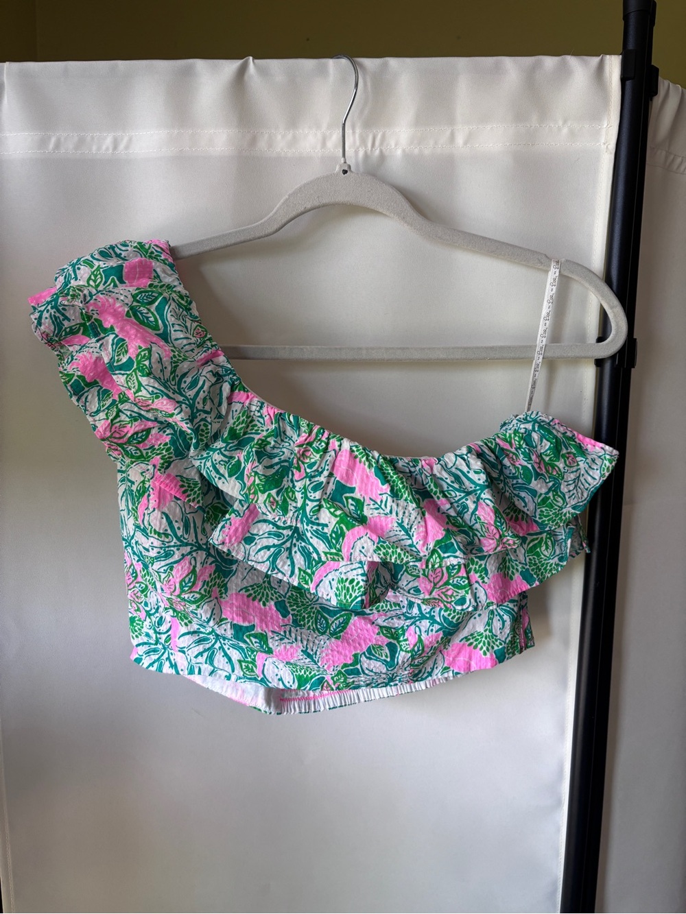 Lilly Pulitzer Pink & Green One-Shoulder Ruffle Crop Top